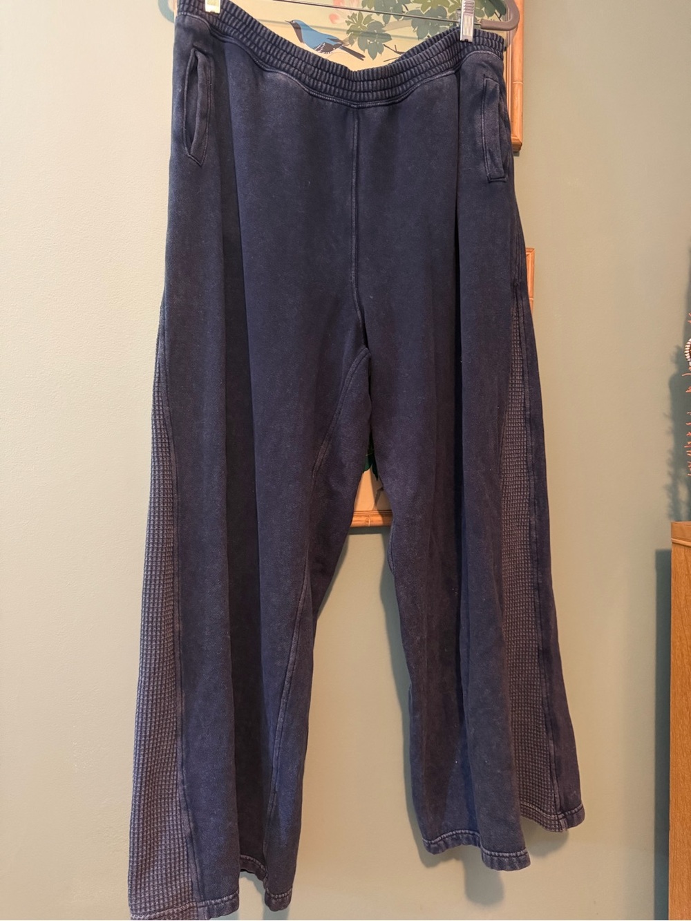 Aerie wide leg lounge pants with waffle detail on side